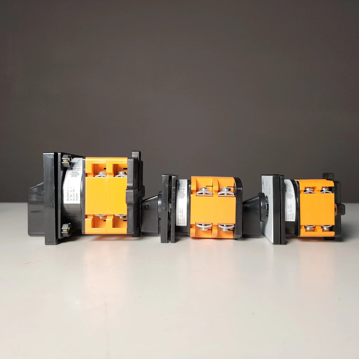 Mora Rotary Change Over 32A, 50A, 75A For Wapda, Solar, Generator |Asghar Electric